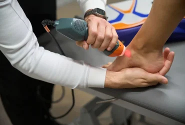 laser-therapy-benefits-for-foot-conditions.jpg laser therapy for feet